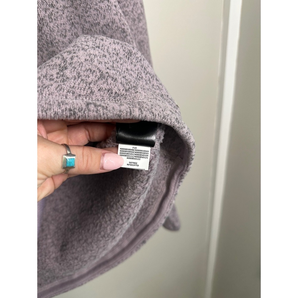 The North Face Crescent Hooded Pullover Womens Medium Purple EUC Sweater Fleece - Picture 9 of 11